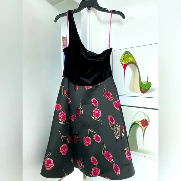 Betsey Johnson One Shoulder A-Line Dress w Crinoline - Picture 1 of 9